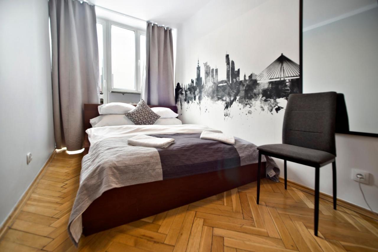 Hala Mirowska Apartments วอร์ซอ ภายนอก รูปภาพ
