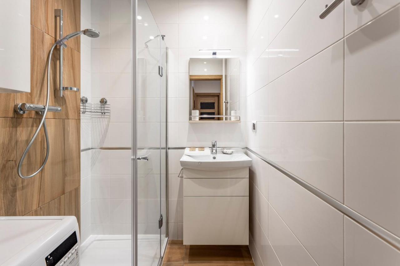 Hala Mirowska Apartments วอร์ซอ ภายนอก รูปภาพ