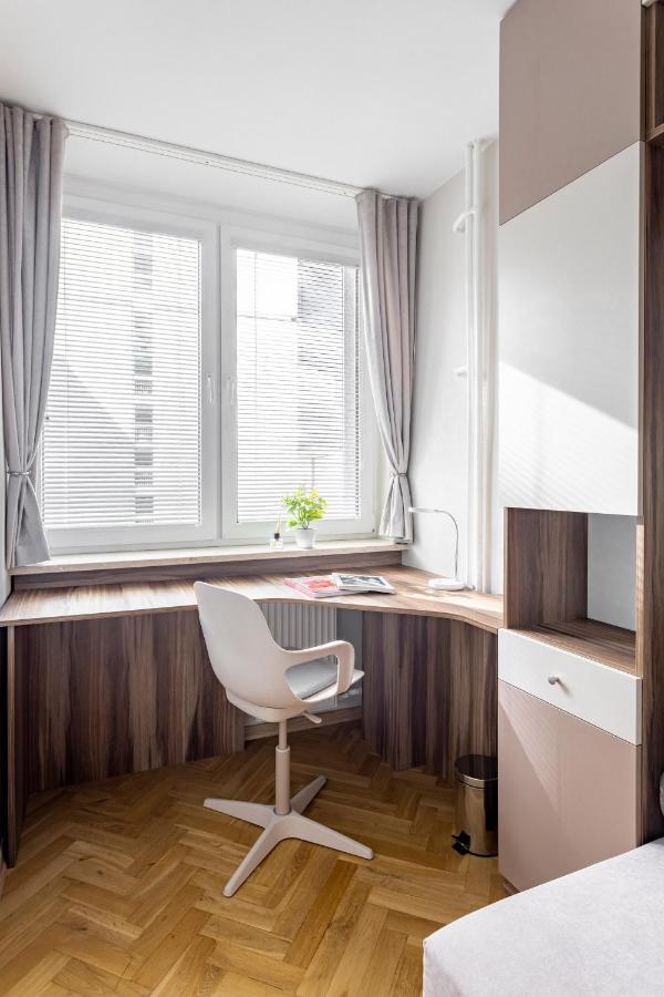 Hala Mirowska Apartments วอร์ซอ ภายนอก รูปภาพ
